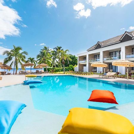 Cook'S Bay Hotel & Suites Paopao Buitenkant foto